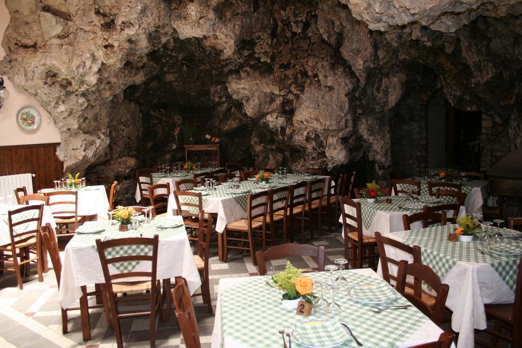 Corbara  Agriturismo La Grotta מראה חיצוני תמונה